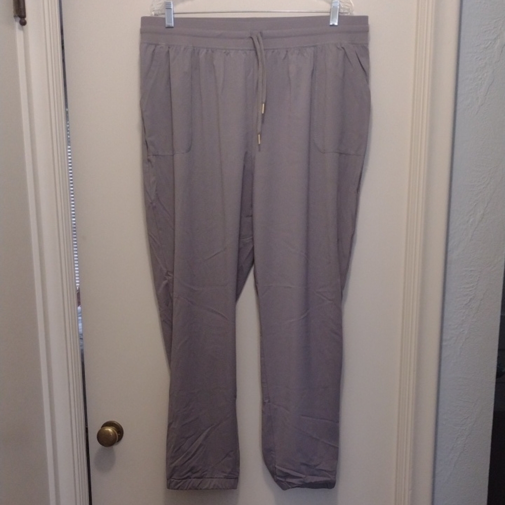 Ruby Ribbon Gray Activewear Pants (J332)